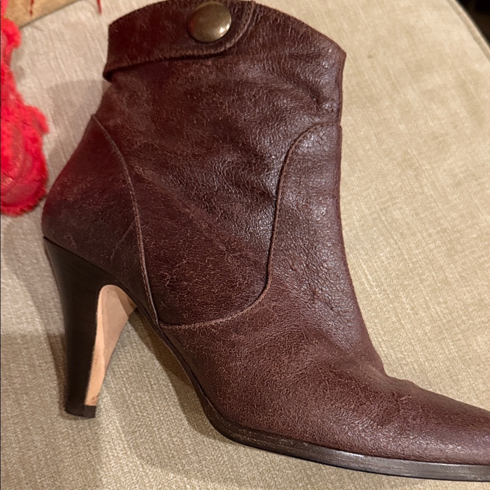 Taryn Rose Rich Brown Heeled Boots made in Italy Faconnable size 7